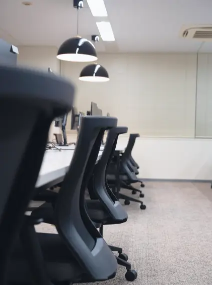 採用情報 スライダー 10